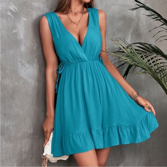Cupshe NWT Turquoise V-Neck Dress w/ Open Back & Lace Up Ties on Sides (Small) - Picture 1 of 16